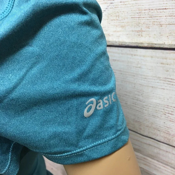 WS85 Women’s ASICS Running Brand Workout Shirt L - Picture 2 of 3